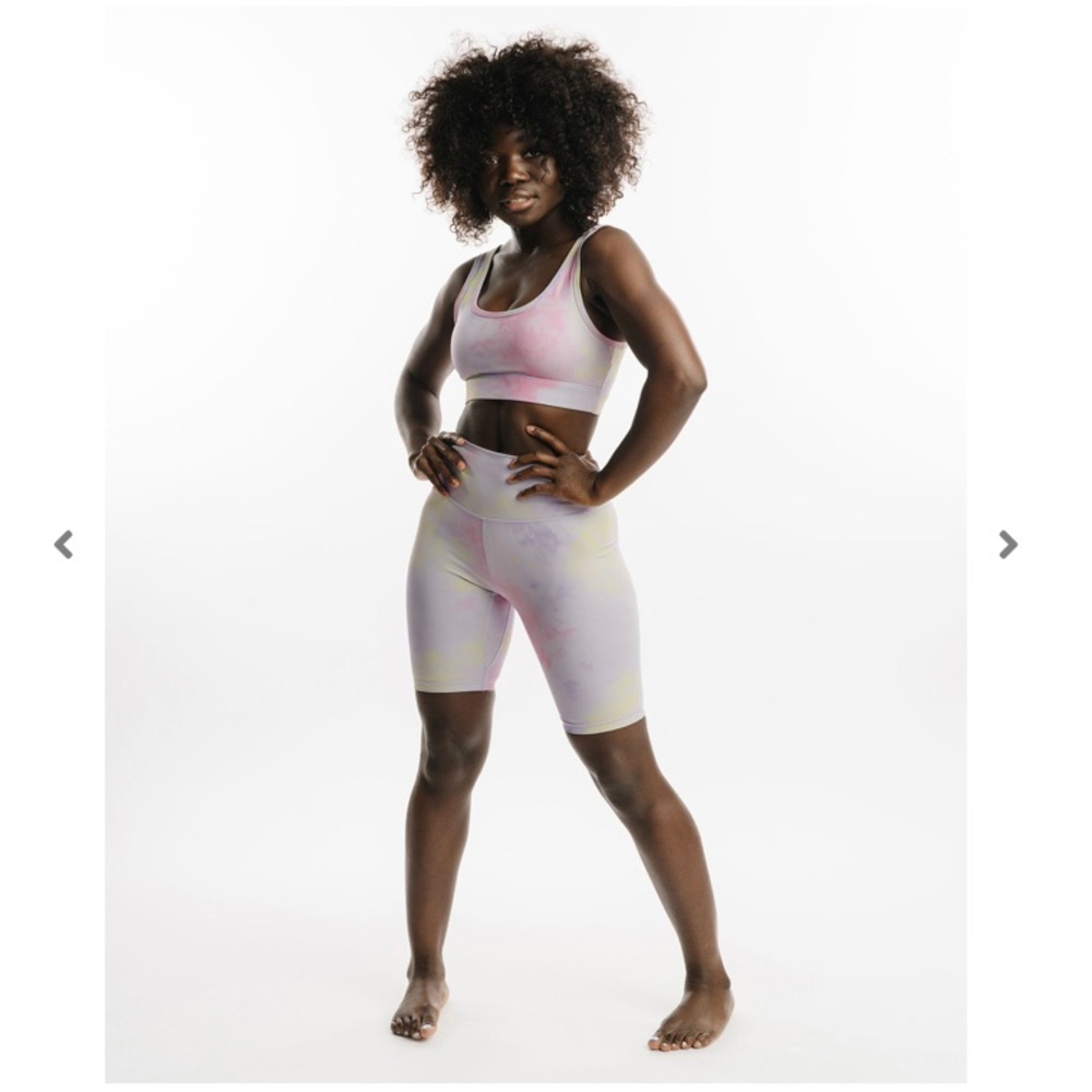 NWT - Zyia - Summer Twilight Halftone Hi-Rise Hustle Short - XL